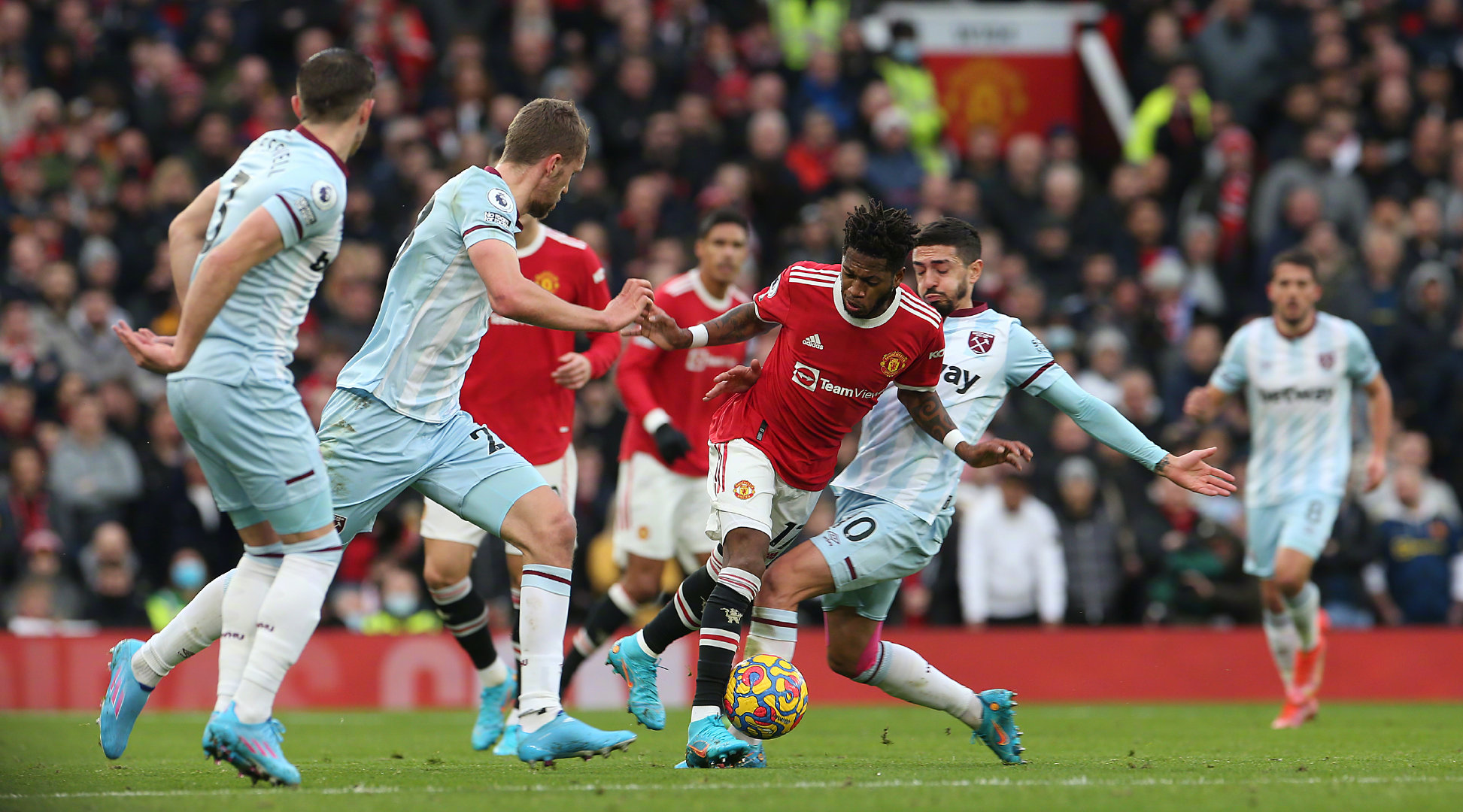 格的球员和 格的球员和